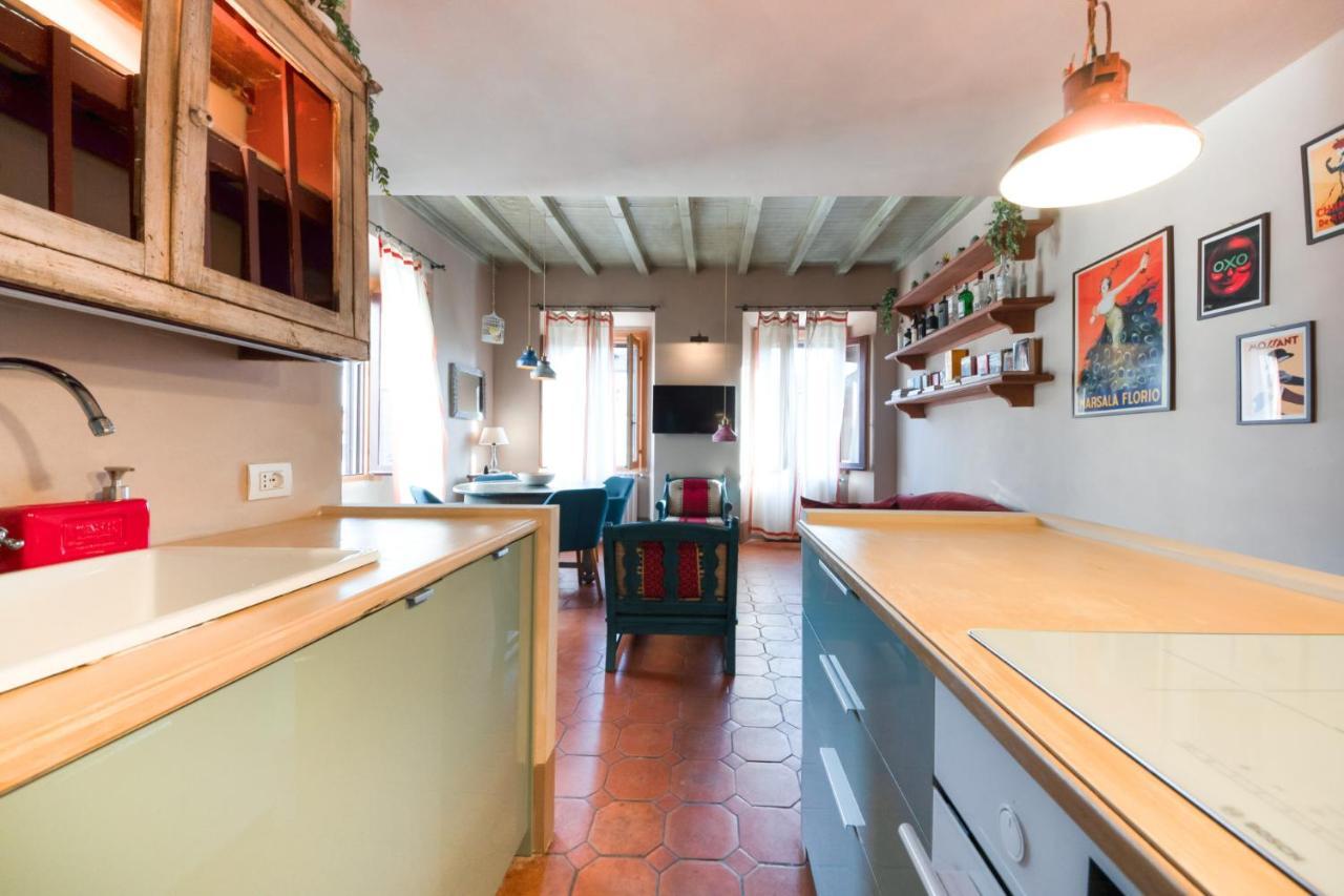 Easylife - Splendido Appartamento Con Vista Sul Naviglio Grande Milan Bagian luar foto