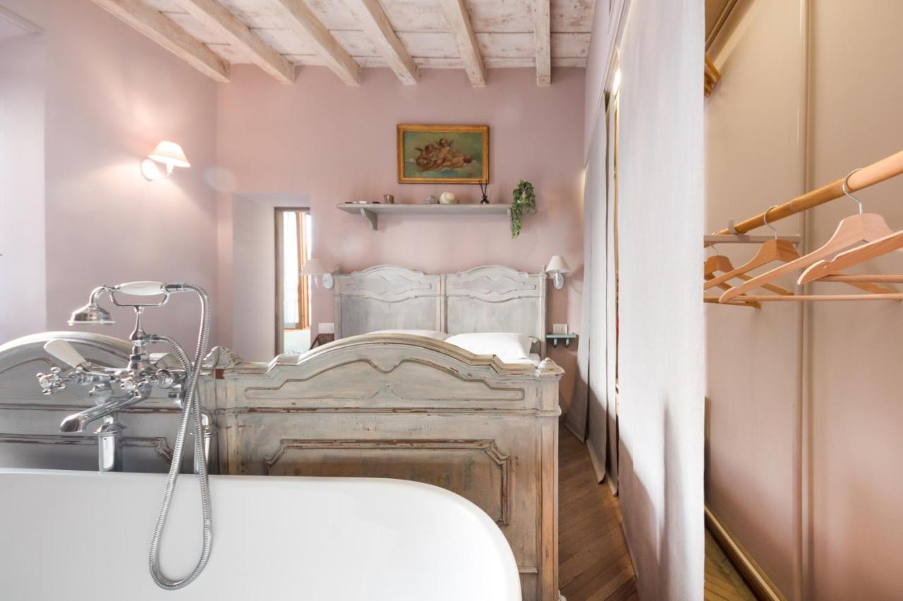 Easylife - Splendido Appartamento Con Vista Sul Naviglio Grande Milan Bagian luar foto